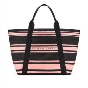 SOLD Victoria’s Secret Tote